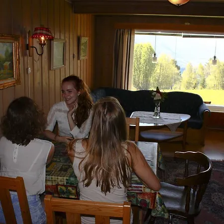 Farmház Asgardane Gjestegard